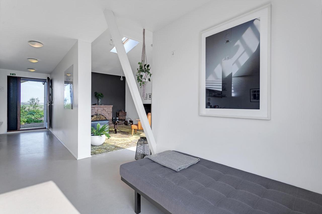 Eyvindarholt Guesthouse Alftanes Экстерьер фото