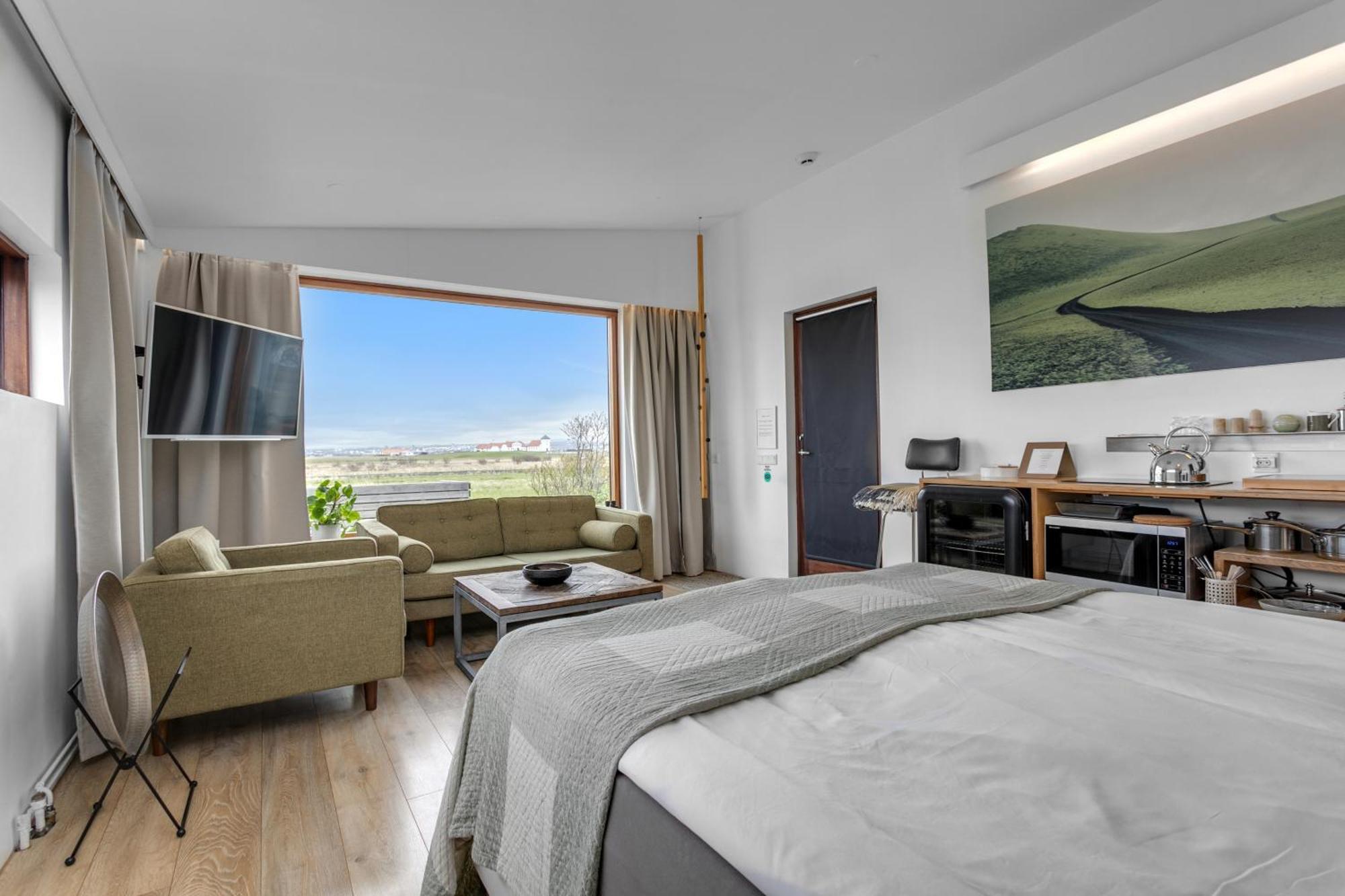 Eyvindarholt Guesthouse Alftanes Экстерьер фото