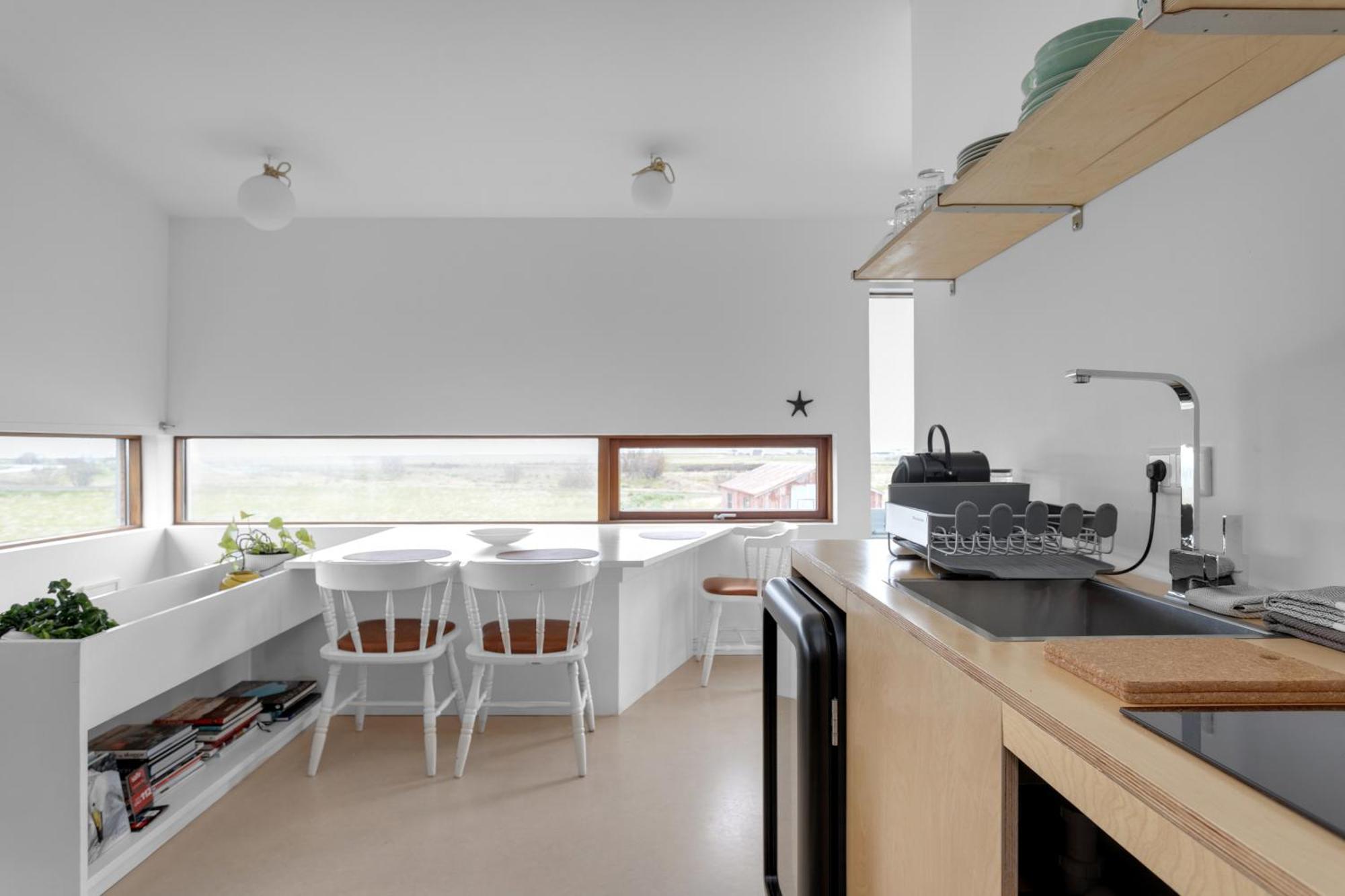 Eyvindarholt Guesthouse Alftanes Экстерьер фото